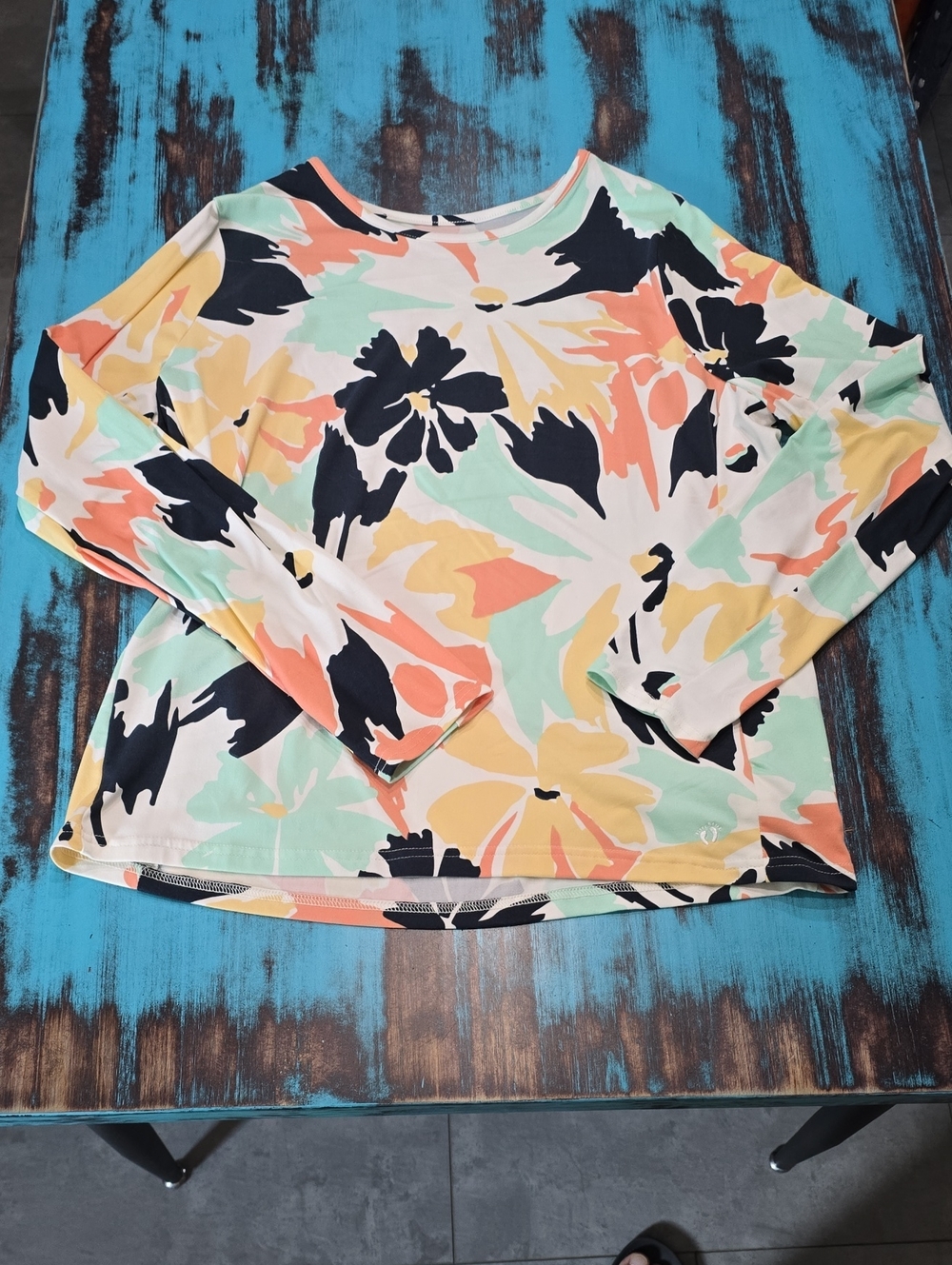 Hang Ten Women's Long-Sleeve Floral Top in Coral, Mint & Navy